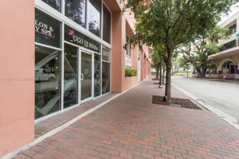 Condo in Miami, Florida, 1 bedroom  № 2062782 - photo 21