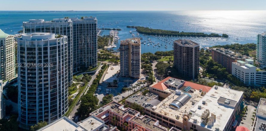 Condo in Miami, Florida, 1 bedroom  № 2062782