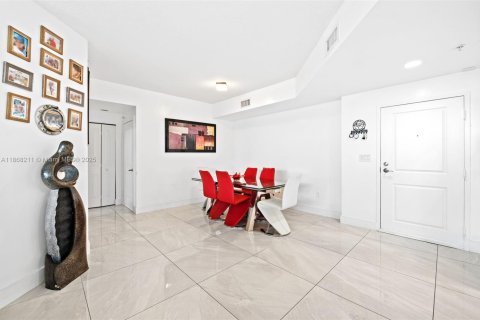 Copropriété à vendre à North Bay Village, Floride: 2 chambres, 116.22 m2 № 1979517 - photo 10