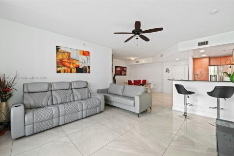 Copropriété à vendre à North Bay Village, Floride: 2 chambres, 116.22 m2 № 1979517 - photo 5