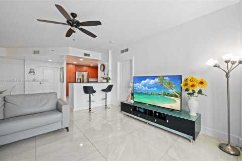 Copropriété à vendre à North Bay Village, Floride: 2 chambres, 116.22 m2 № 1979517 - photo 6