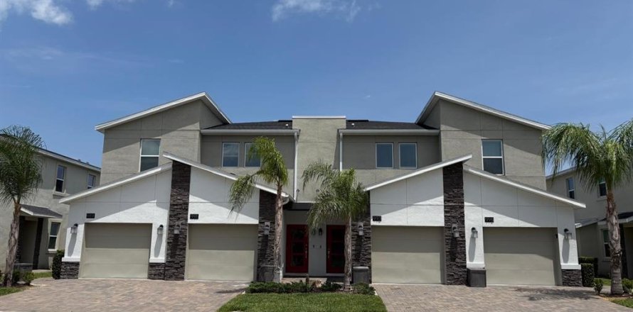 Appartement à Davenport, Floride 3 chambres, 166.02 m2 № 2267107