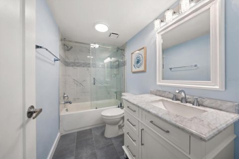 Купить кондоминиум в Индиан-Рокс-Бич, Флорида 3 комнаты, 118.45м2, № 2099439 - фото 19