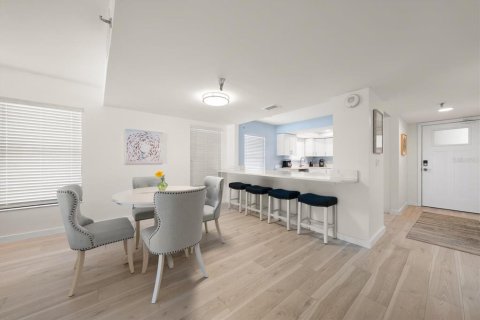 Купить кондоминиум в Индиан-Рокс-Бич, Флорида 3 комнаты, 118.45м2, № 2099439 - фото 18