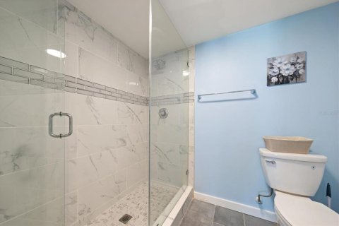 Купить кондоминиум в Индиан-Рокс-Бич, Флорида 3 комнаты, 118.45м2, № 2099439 - фото 17