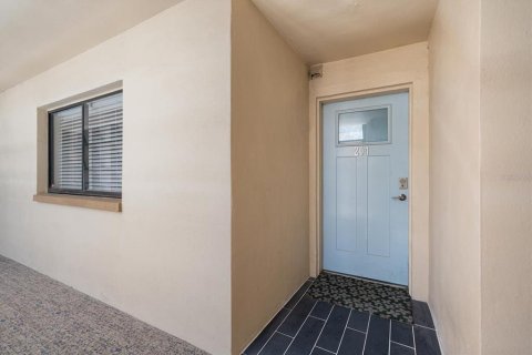 Купить кондоминиум в Индиан-Рокс-Бич, Флорида 3 комнаты, 118.45м2, № 2099439 - фото 25