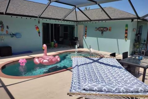 Villa ou maison à louer à Cape Coral, Floride: 3 chambres, 144.65 m2 № 2330544 - photo 21