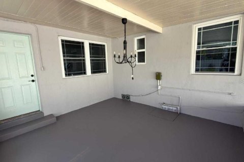 Villa ou maison à vendre à Saint Petersburg, Floride: 2 chambres, 102.94 m2 № 2413577 - photo 7
