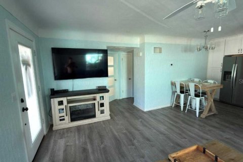 Villa ou maison à vendre à Saint Petersburg, Floride: 2 chambres, 102.94 m2 № 2413577 - photo 14