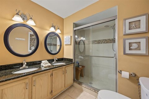 Touwnhouse à vendre à Redington Shores, Floride: 2 chambres, 114.92 m2 № 2413935 - photo 25