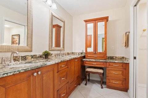 Villa ou maison à vendre à Sarasota, Floride: 3 chambres, 236.71 m2 № 1903833 - photo 14