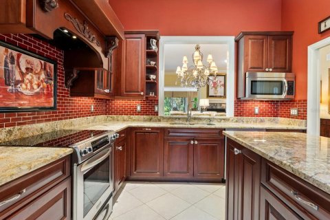 Villa ou maison à vendre à Sarasota, Floride: 3 chambres, 236.71 m2 № 1903833 - photo 9