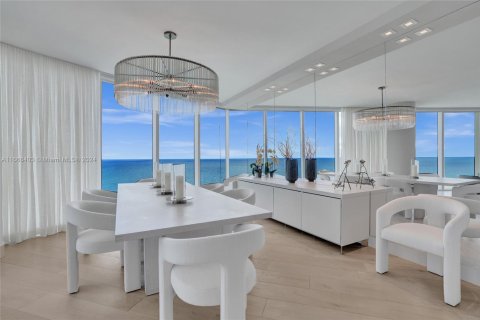 Condominio en venta en Hollywood, Florida, 3 dormitorios, 284.47 m2 № 1863217 - foto 8