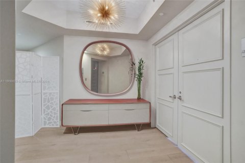 Condominio en venta en Hollywood, Florida, 3 dormitorios, 284.47 m2 № 1863217 - foto 2