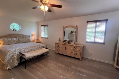 Снять в аренду таунхаус в Бока-Ратон, Флорида 3 спальни, 157.84м2, № 2066199 - фото 8