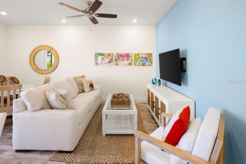 Adosado en venta en Kissimmee, Florida, 3 dormitorios, 143.53 m2 № 1907209 - foto 9