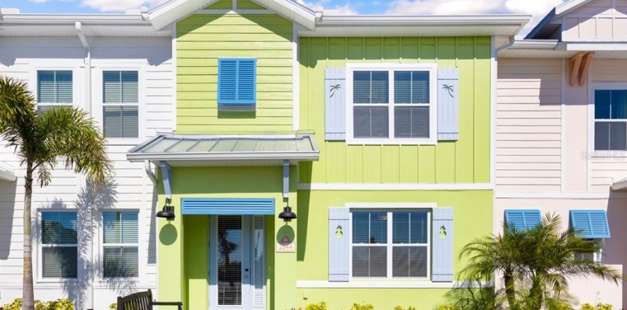 Adosado en Kissimmee, Florida 3 dormitorios, 143.53 m2 № 1907209