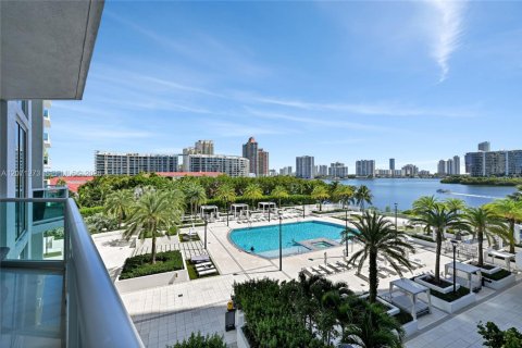 Condominio en alquiler en Aventura, Florida, 4 dormitorios, 285.49 m2 № 2339937 - foto 16
