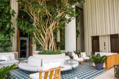 Condo in Miami, Florida, 3 bedrooms  № 1888902 - photo 26