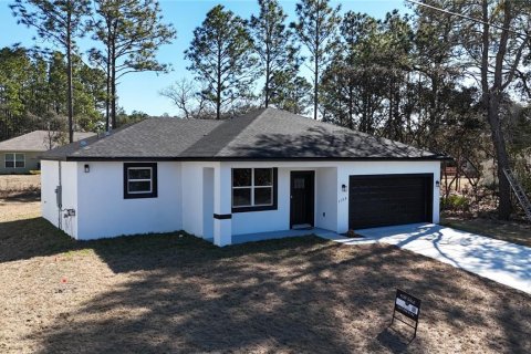 Casa en Citrus Springs, Florida 4 dormitorios, 143.81 m2 № 2109325