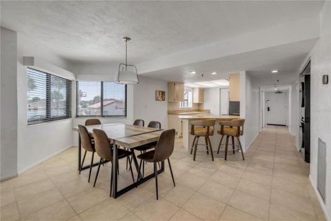 Copropriété à vendre à New Smyrna Beach, Floride: 3 chambres, 138.24 m2 № 2094854 - photo 16