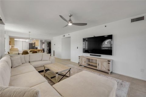 Copropriété à vendre à New Smyrna Beach, Floride: 3 chambres, 138.24 m2 № 2094854 - photo 22