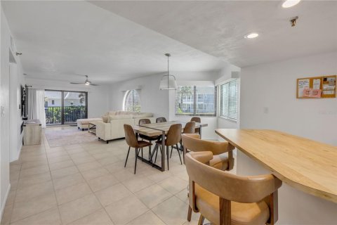 Copropriété à vendre à New Smyrna Beach, Floride: 3 chambres, 138.24 m2 № 2094854 - photo 7