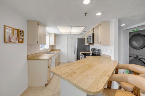 Copropriété à vendre à New Smyrna Beach, Floride: 3 chambres, 138.24 m2 № 2094854 - photo 10