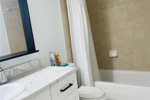 Condo in Coral Springs, Florida, 3 bedrooms  № 2245386 - photo 21