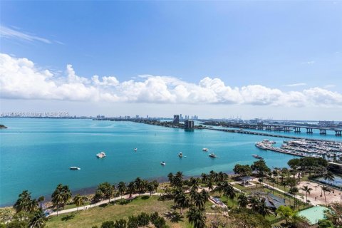 Снять в аренду кондоминиум в Майами, Флорида 2 спальни, 113.53м2, № 1963601 - фото 26