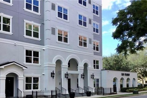 Copropriété à louer à Orlando, Floride: 1 chambre, 68.75 m2 № 2415051 - photo 2