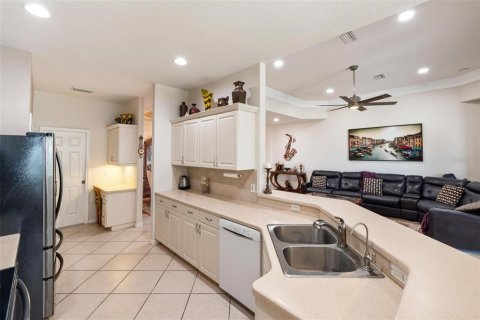 House in Venice, Florida 3 bedrooms, 177.81 sq.m. № 1869445 - photo 16