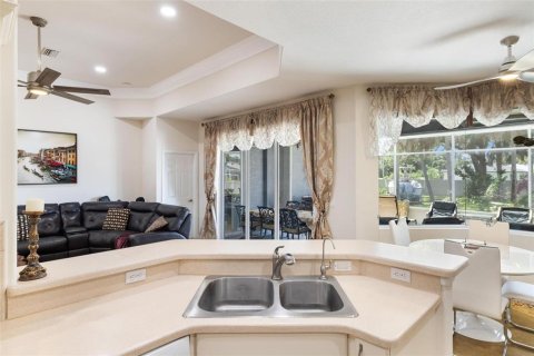 House in Venice, Florida 3 bedrooms, 177.81 sq.m. № 1869445 - photo 20
