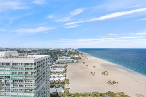 Copropriété à vendre à Fort Lauderdale, Floride: 2 chambres, 116.87 m2 № 2061254 - photo 27