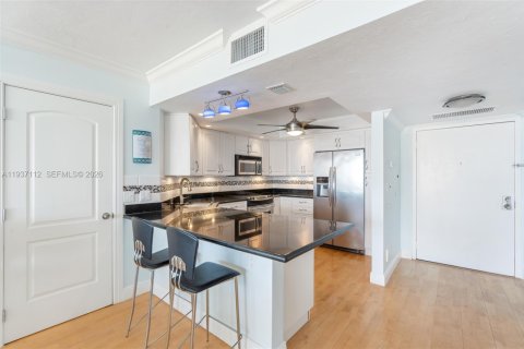 Copropriété à vendre à Fort Lauderdale, Floride: 2 chambres, 116.87 m2 № 2061254 - photo 17