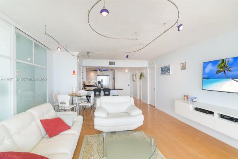 Copropriété à vendre à Fort Lauderdale, Floride: 2 chambres, 116.87 m2 № 2061254 - photo 10
