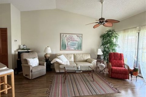 Condominio en venta en Sebring, Florida, 2 dormitorios, 74.32 m2 № 2217144 - foto 6