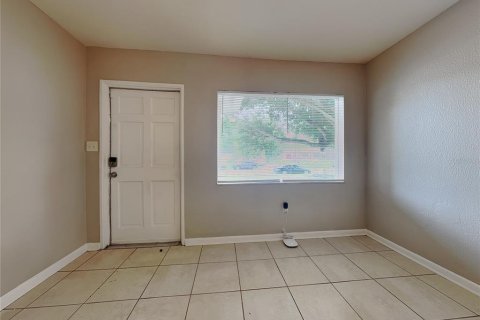 Villa ou maison à louer à Tampa, Floride: 4 chambres, 118.82 m2 № 1910984 - photo 13