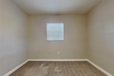 Villa ou maison à louer à Tampa, Floride: 4 chambres, 118.82 m2 № 1910984 - photo 9