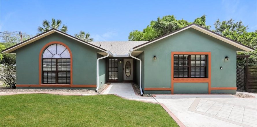 Casa en DeBary, Florida 4 dormitorios, 164.44 m2 № 1899342