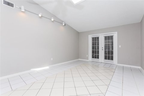Casa en alquiler en DeBary, Florida, 4 dormitorios, 164.44 m2 № 1899342 - foto 2