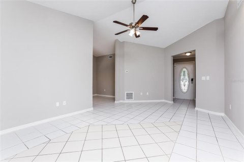 Casa en alquiler en DeBary, Florida, 4 dormitorios, 164.44 m2 № 1899342 - foto 3