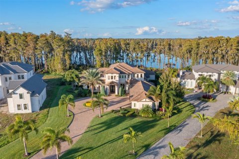 House in Windermere, Florida 5 bedrooms, 547.66 sq.m. № 872501 - photo 4