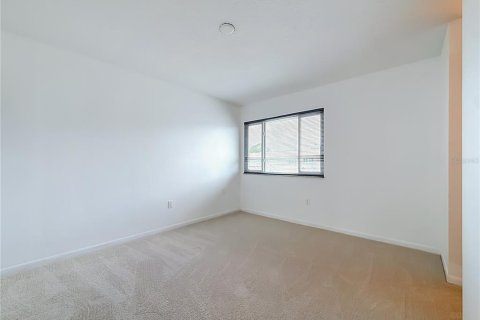 Adosado en venta en Saint Petersburg, Florida, 4 dormitorios, 149.57 m2 № 2223729 - foto 30