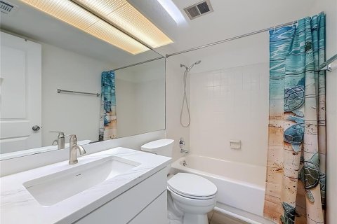 Adosado en venta en Saint Petersburg, Florida, 4 dormitorios, 149.57 m2 № 2223729 - foto 18