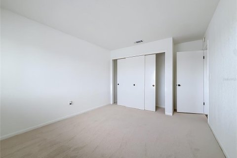 Adosado en venta en Saint Petersburg, Florida, 4 dormitorios, 149.57 m2 № 2223729 - foto 27