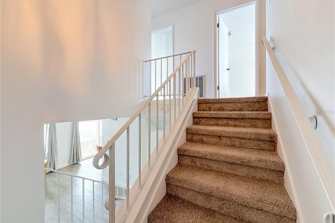 Adosado en venta en Saint Petersburg, Florida, 4 dormitorios, 149.57 m2 № 2223729 - foto 20
