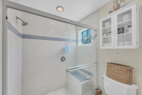 House in Englewood, Florida 2 bedrooms, 175.21 sq.m. № 1665825 - photo 25