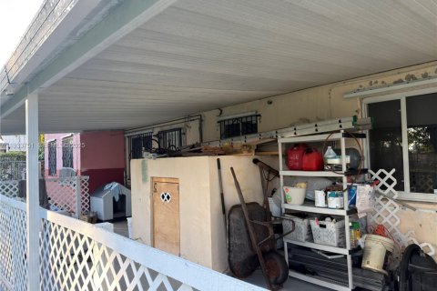 Casa en venta en Miami, Florida, 3 dormitorios, 126.25 m2 № 1992197 - foto 12