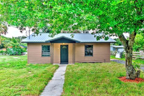 Casa en Avon Park, Florida 2 dormitorios, 69.68 m2 № 2199703